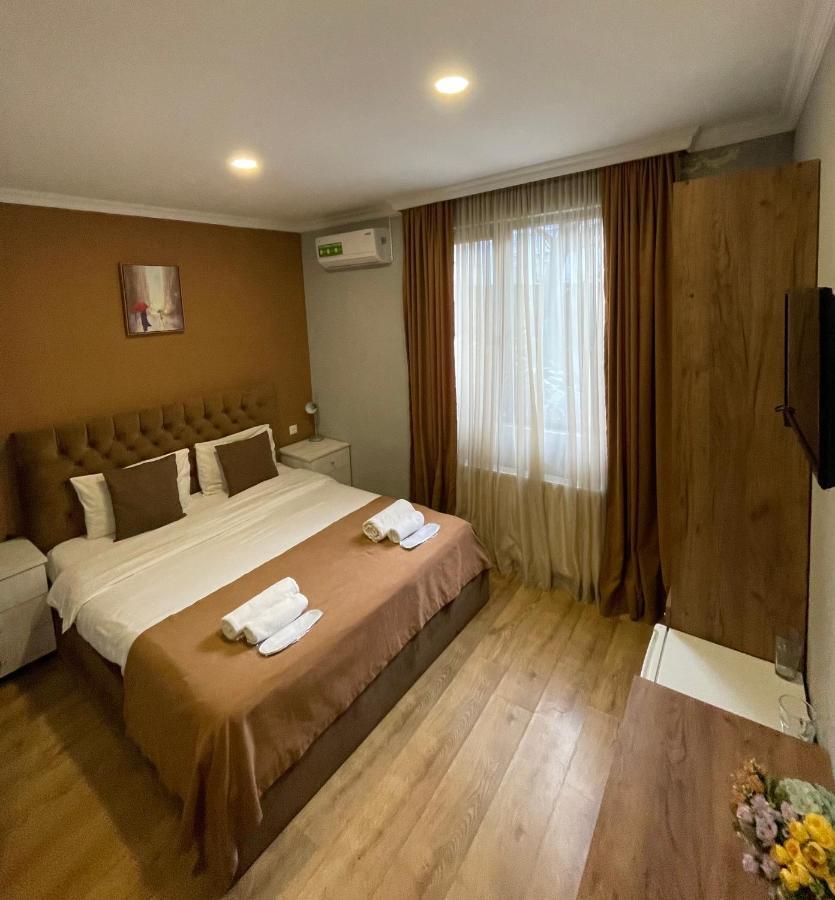 טביליסי Book Hotel מראה חיצוני תמונה