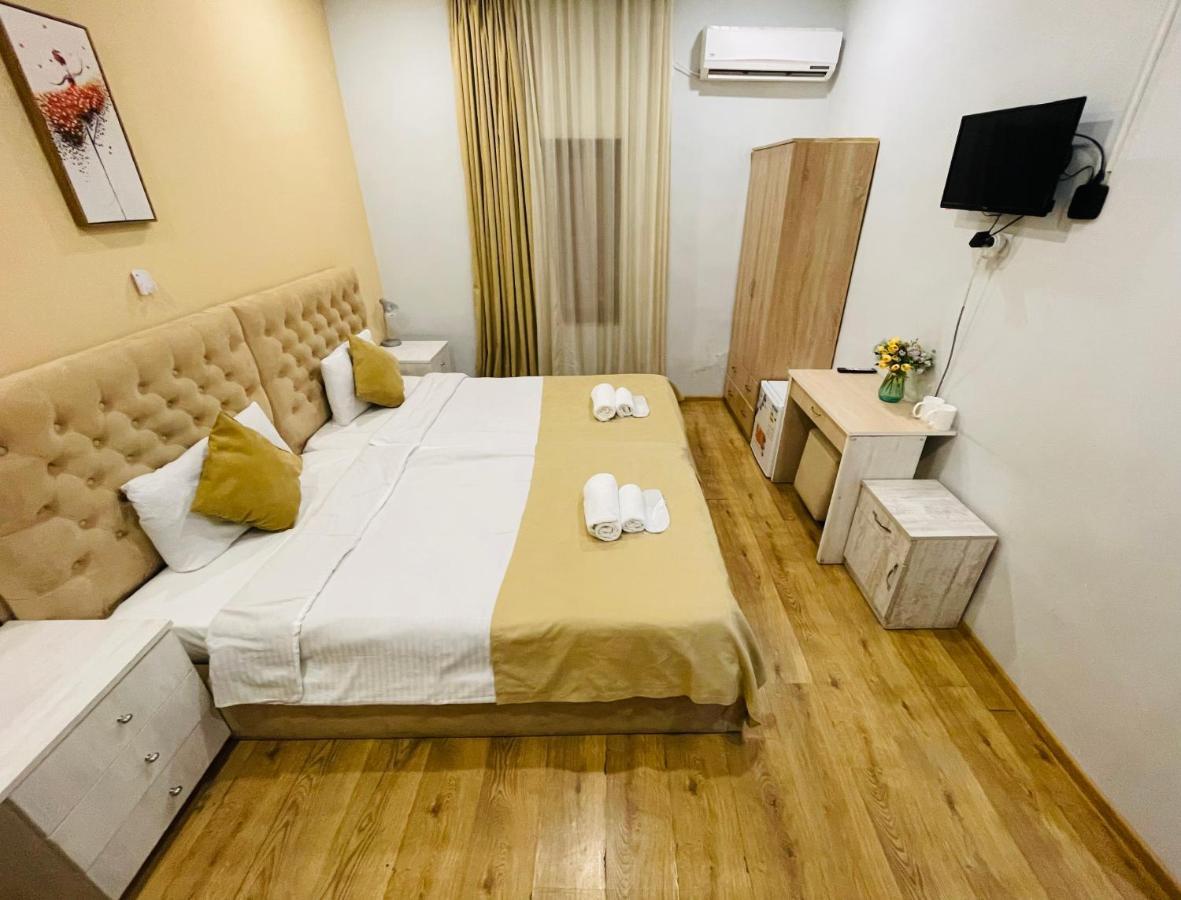 טביליסי Book Hotel מראה חיצוני תמונה